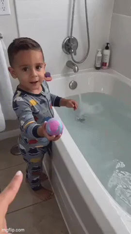 AT Kindergarten Bath Bombs with Surprise Toys